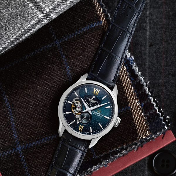 Orient Star Layered Skeleton: Thời gian đa chiều, nghệ thuật đa tầng