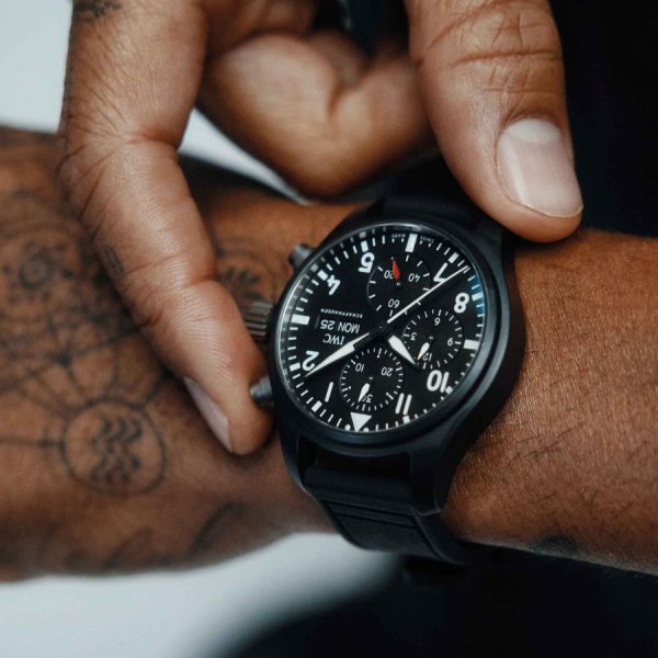 Đồng hồ phi công – Biểu tượng bầu trời trên cổ tay