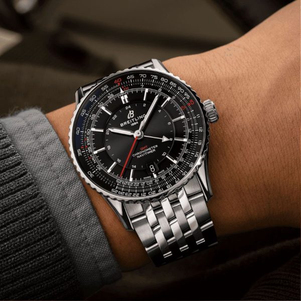 Slide Rule Bezel – &#8220;Máy tính&#8221; cơ học trên cổ tay phi công