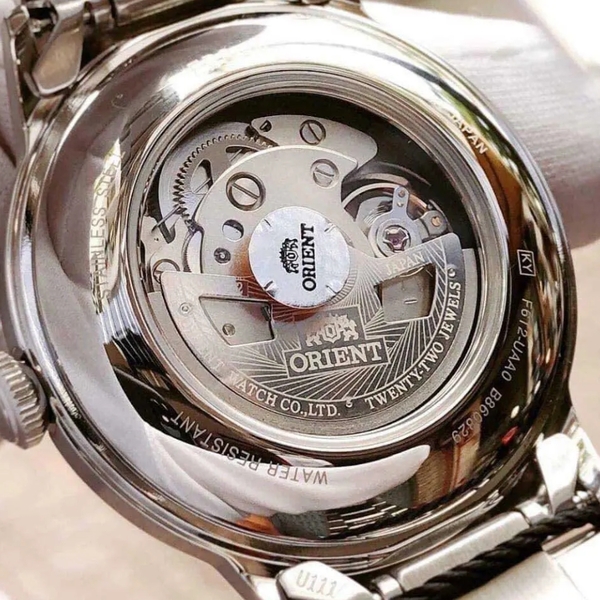 Đồng Hồ Orient Caballero: Đánh Giá Chi Tiết “Quý Ông Cổ Điển” Của Thương Hiệu