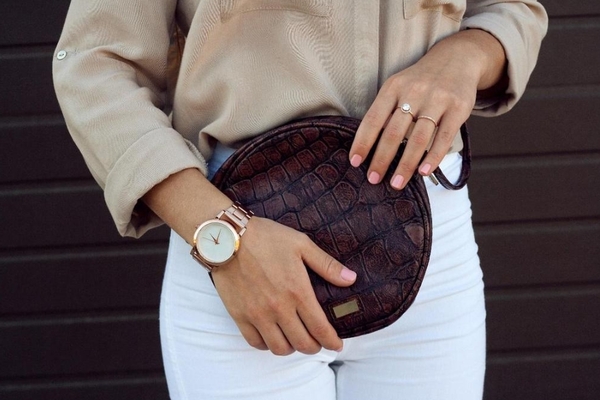 4 cách phối màu dây đồng hồ giúp bạn đẳng cấp hơn