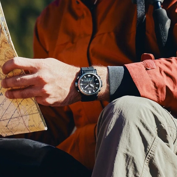 Đồng hồ Radio là gì ? Sự chính xác gần như tuyệt đối