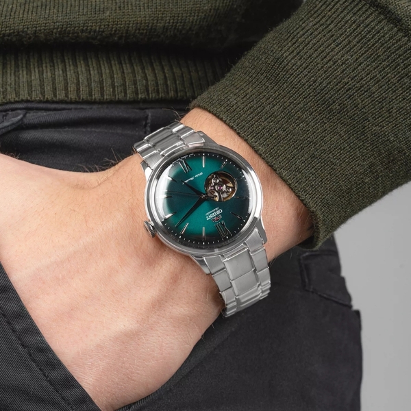 Orient Helios – Tuyệt tác khiến thần mặt trời thức giấc ngay trên cổ tay bạn