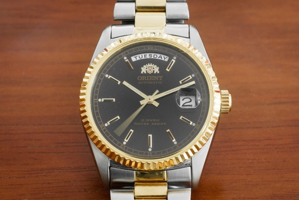 Orient Oyster Day Date – Sức hút không thể chối từ