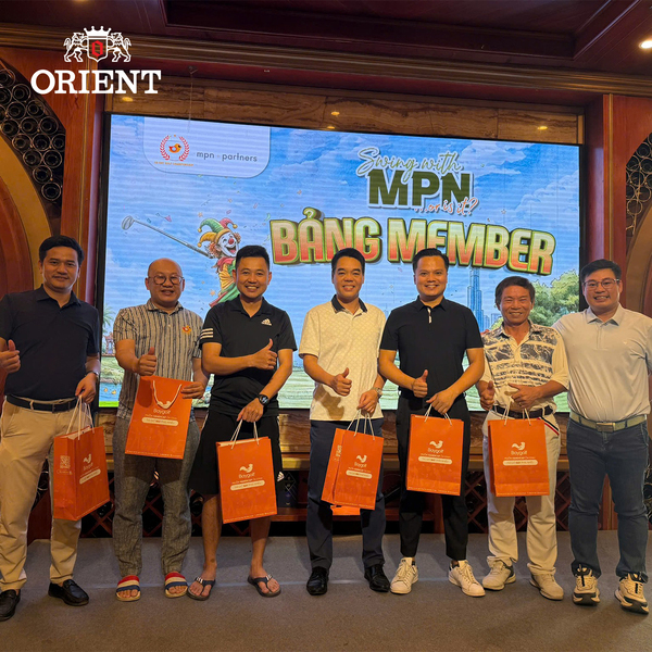 Orient Vietnam đồng hành cùng Swing With MPN: Rực cháy tinh thần “gà bay” trên sân cỏ