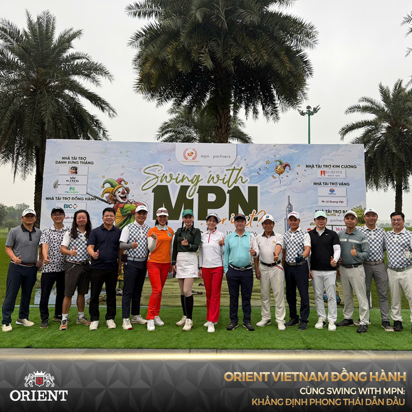 Orient Vietnam đồng hành cùng Swing With MPN: Rực cháy tinh thần “gà bay” trên sân cỏ