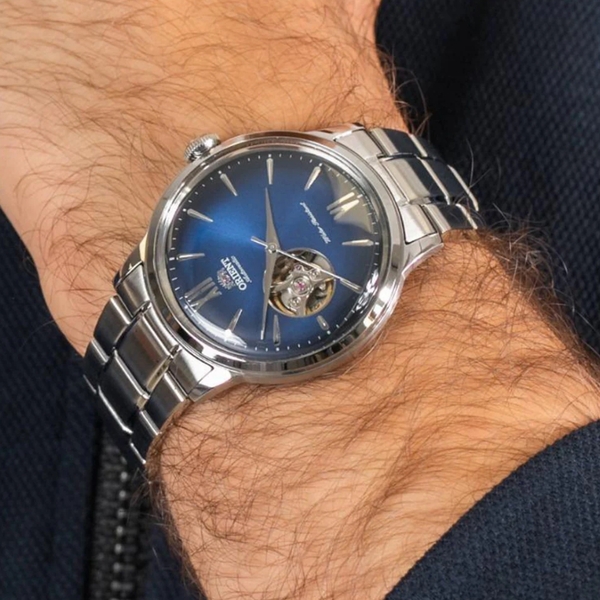 Orient Helios – Sự kỳ ảo của mặt số chuyển sắc