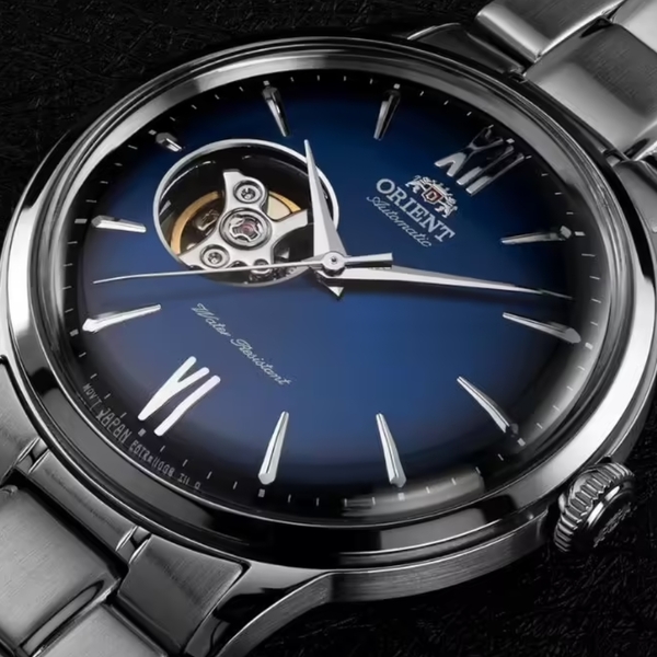 Orient Helios – Sự kỳ ảo của mặt số chuyển sắc