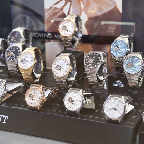 Orient Star và Orient – Bền bỉ hay tinh xảo