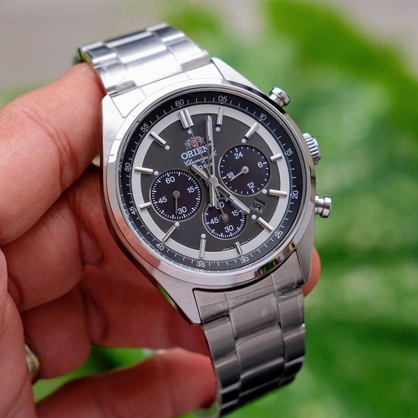 Orient Neo 70s: Chiếc đồng hồ thể thao lấy cảm hứng từ thập niên 70